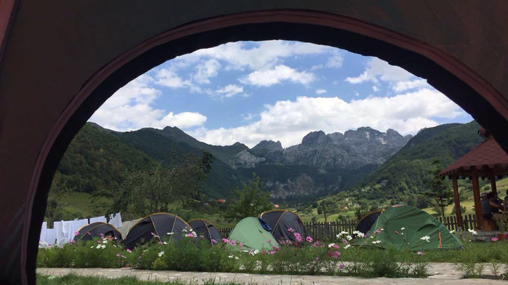 Guesthouse Alpini Lepushe Bagian luar foto